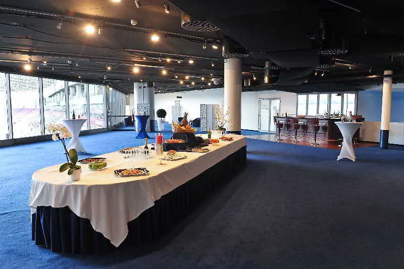Ramada Encore By Wyndham Geneva Carouge Hotel