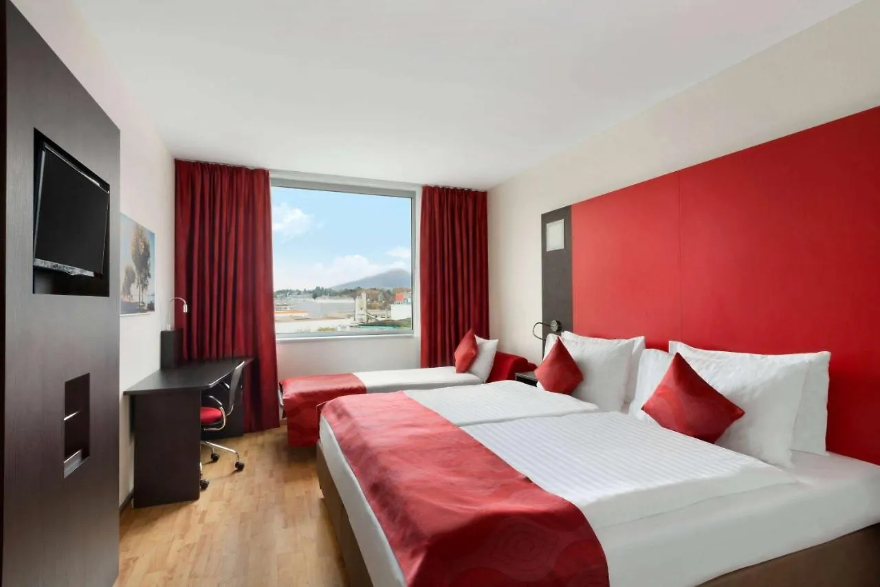 *** Hotel Ramada Encore By Wyndham Geneva Carouge Switzerland