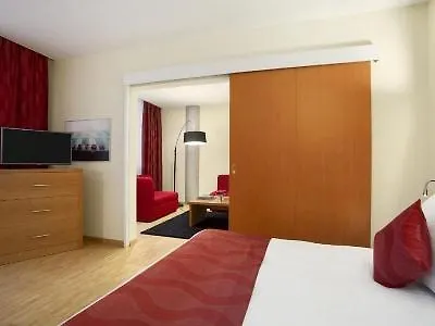 Ramada Encore By Wyndham Geneva Carouge