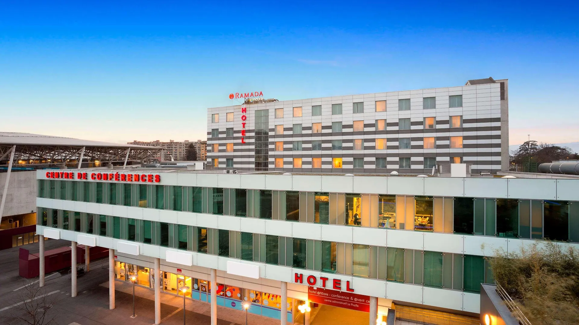 Ramada Encore By Wyndham Geneva Carouge 3*,