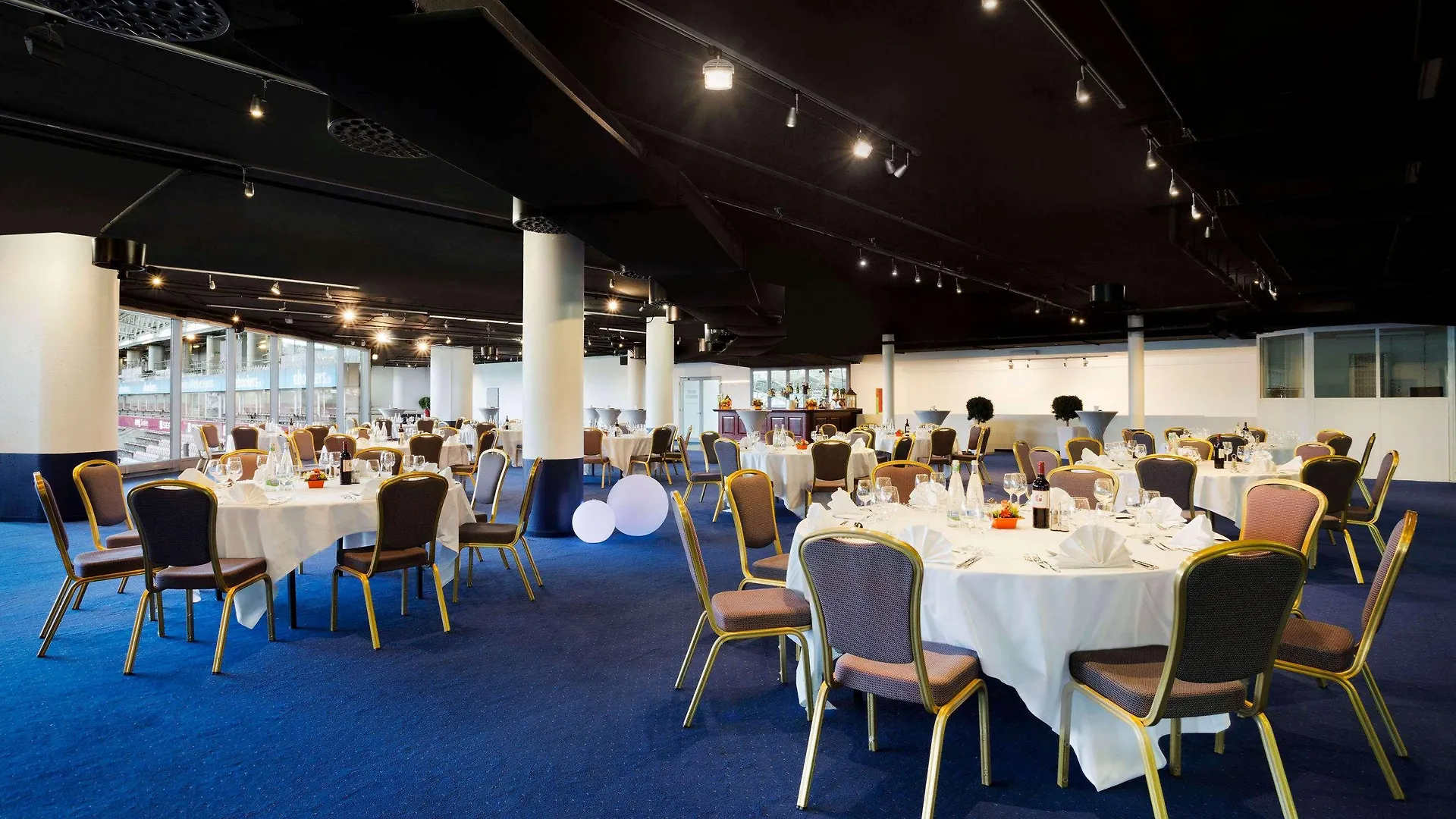 Ramada Encore By Wyndham Geneva Carouge Hotel