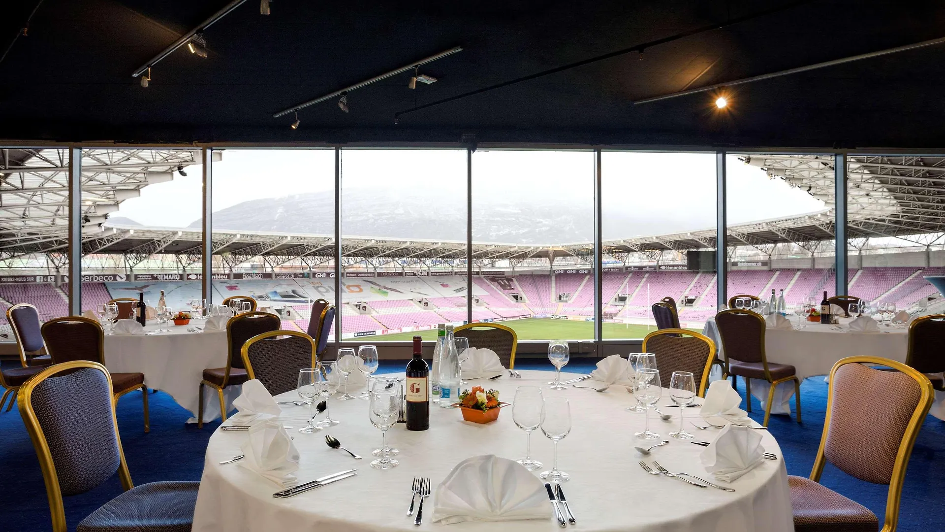 Ramada Encore By Wyndham Geneva Carouge Hotel